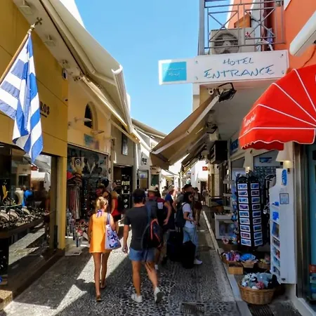 Santorini Pleasure