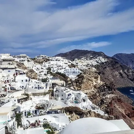 Hotel Santorini Pleasure 3*