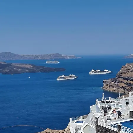 Santorini Pleasure